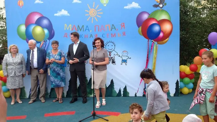 Новая детская площадка открылась на Овражной улице в Домодедове