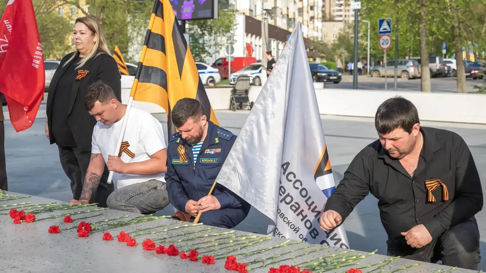 В Реутове прошел автопробег «Бессмертный полк»
