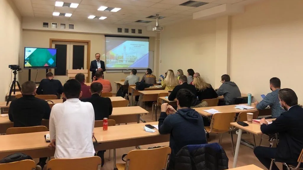 Глава Люберец провел лекцию для студентов