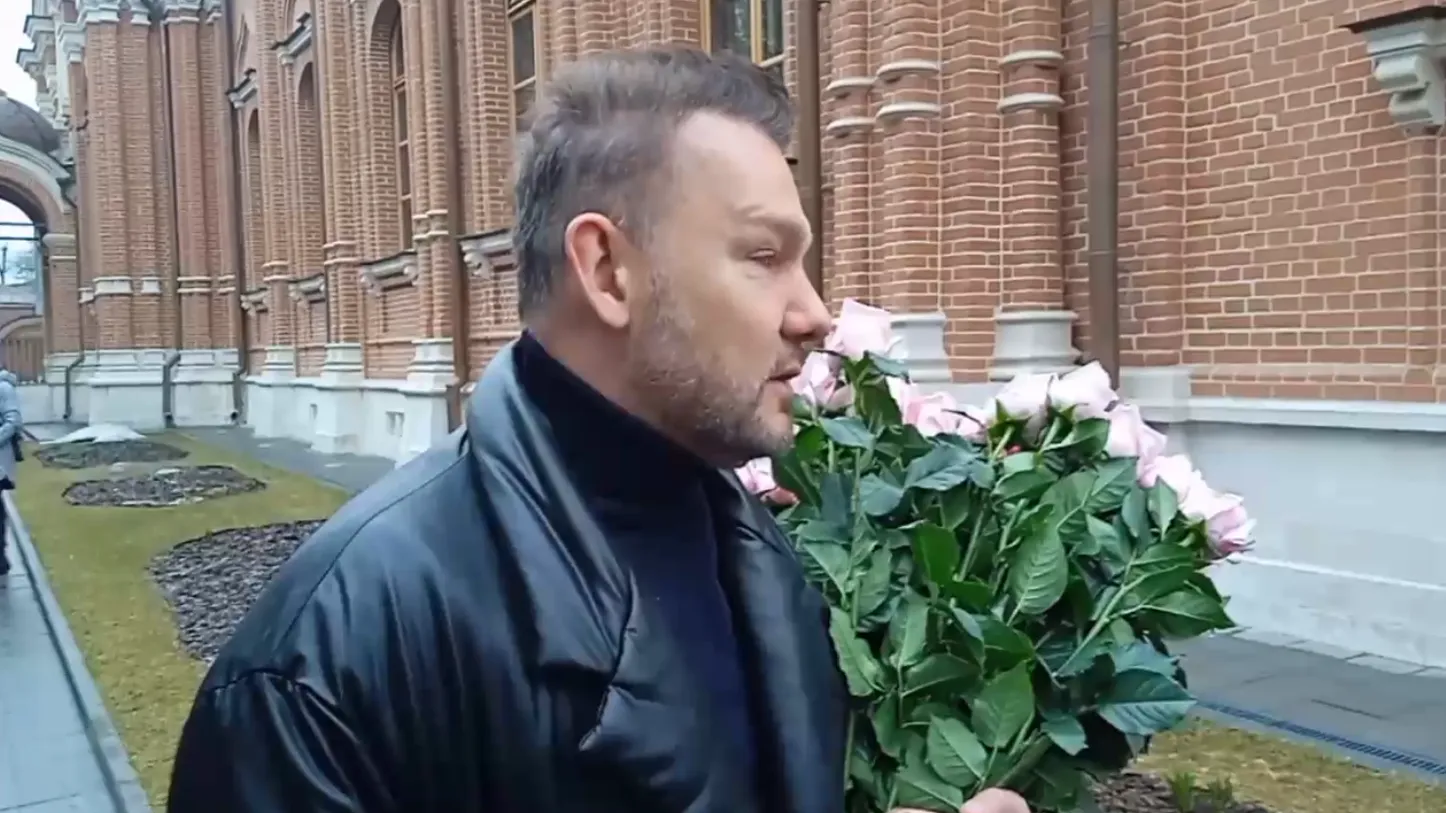 «Человек с большой душой и сердцем»: Антон Собянин посетил прощание с Голубкиной