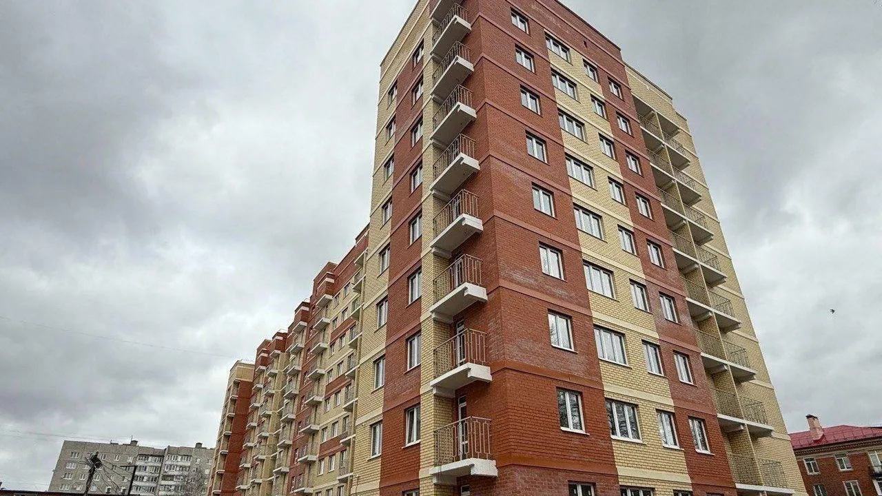 В подмосковном ЖК «Ступино-Парк» построили многоквартирный монолитно-кирпичный дом