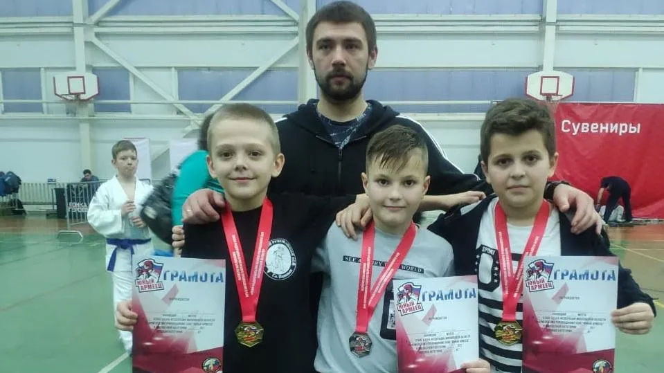 Спортсмены из Подольска заняли 6 призовых мест на турнире по армейскому рукопашному бою