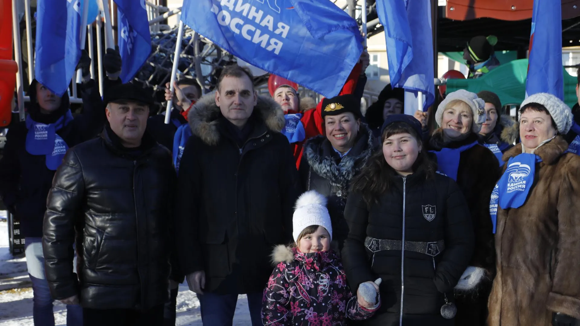 Установленную по губернаторской программе детскую площадку открыли в Серпуховском районе