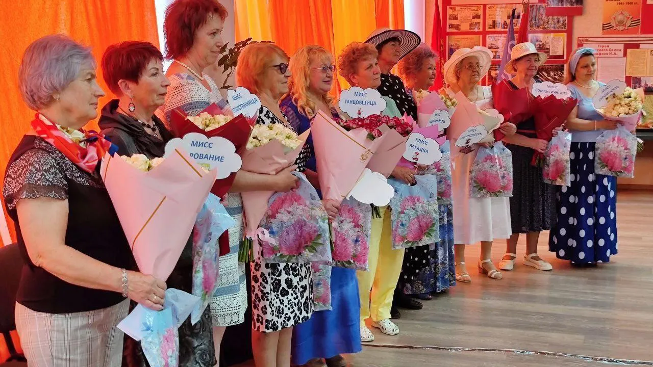 Конкурс красоты для участниц проекта «Активное долголетие» состоялся в округе Бронницы