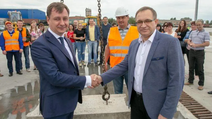 В Подольске заложили первый камень в строительство контейнерного терминала на ж/д путях