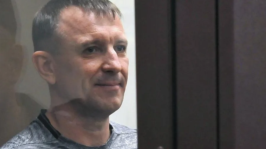 «Маяк — это ты»: экс-командарм Попов отреагировал на вынесенный ему приговор