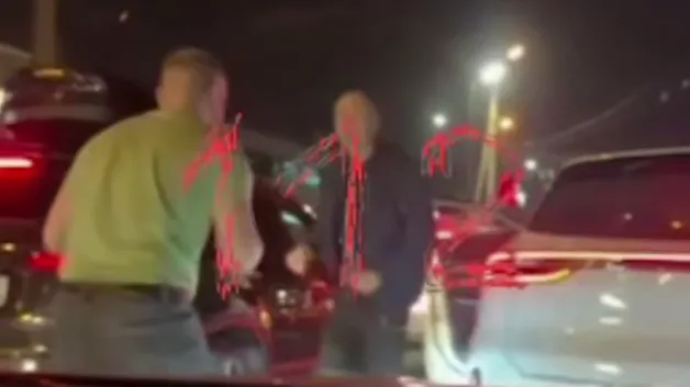 Мужчина на BMW напал на тренера «Динамо» Заикина в Астрахани