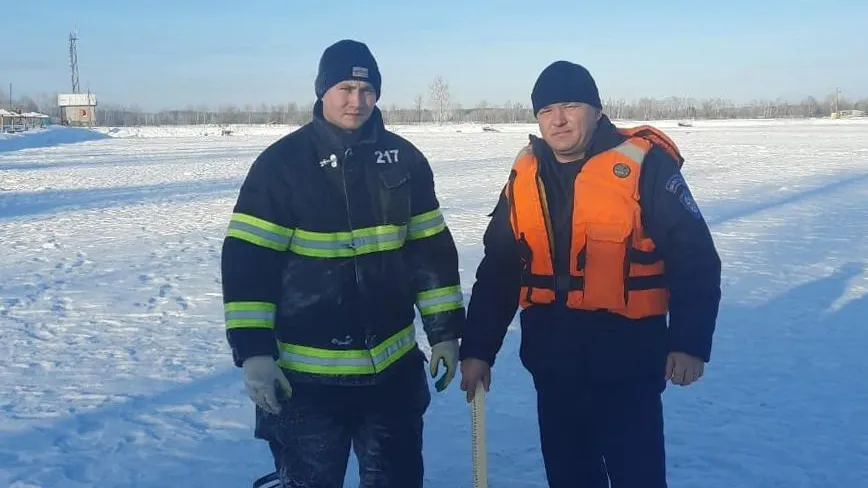 Спасатели Подмосковья предупредили рыбаков об изменении структуры льда водоемов