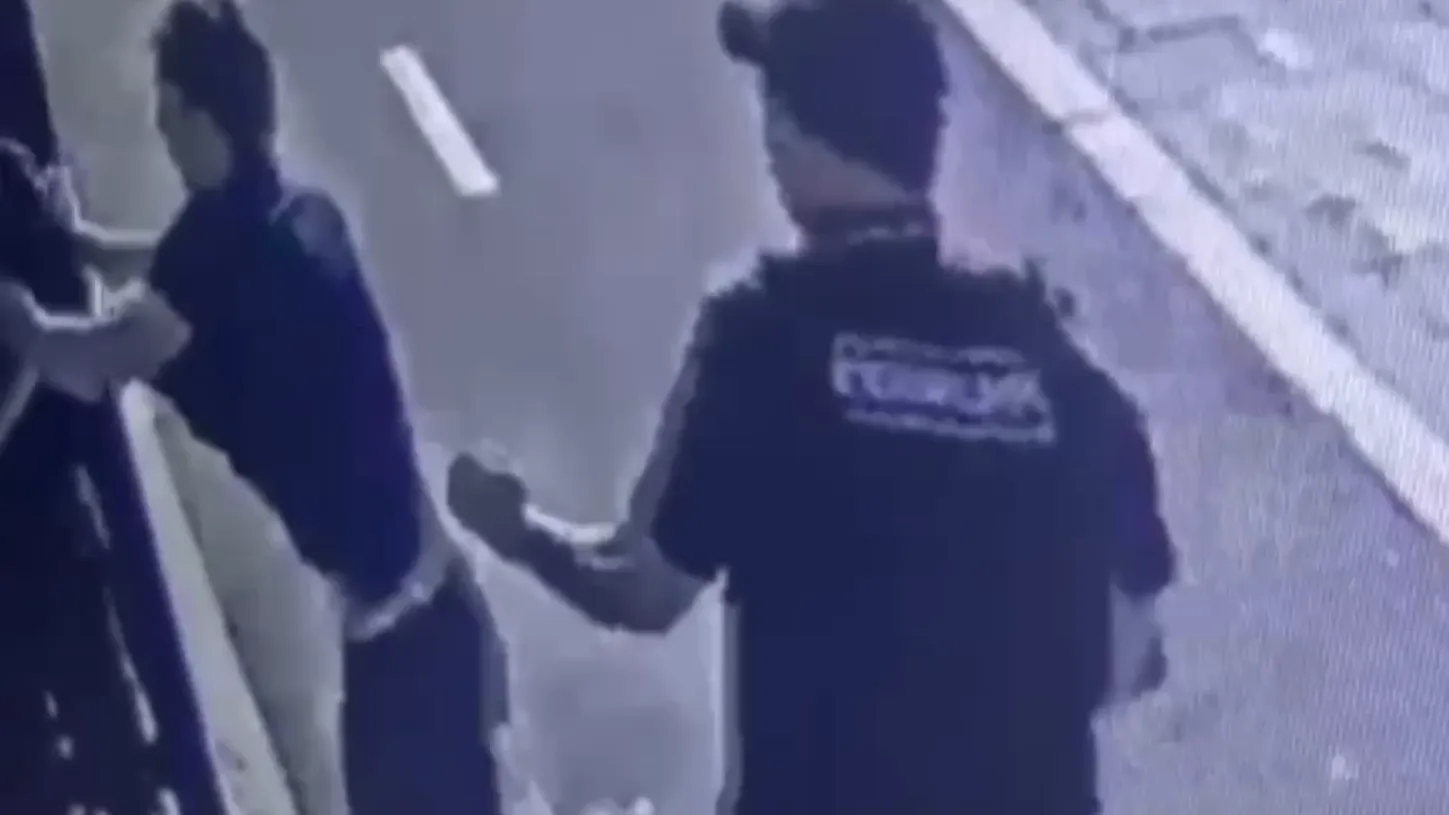 Напавшего на полицейского сына миллиардера Бажаева выпустили из-под ареста