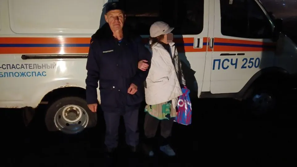 Спасатели Мособлпожспаса нашли заблудившуюся женщину в лесу Орехово-Зуевского округа