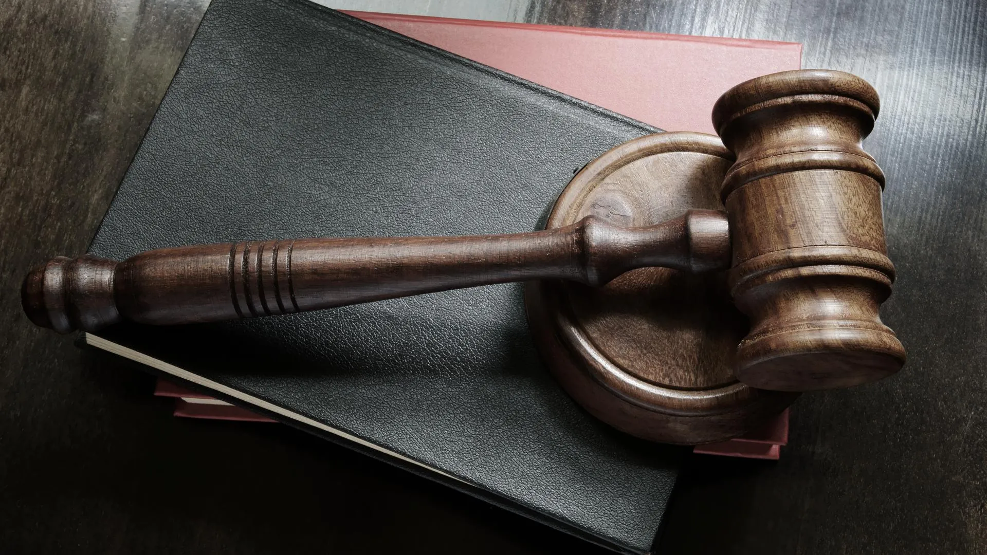 Суд арестовал на 2 месяца экс‑главу Воскресенска Болотникова