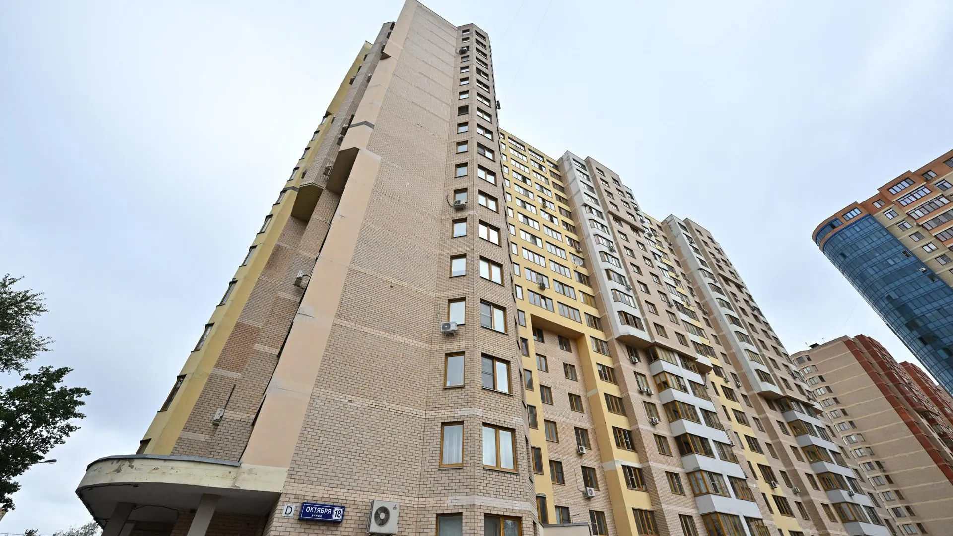 Около 2,7 тыс подъездов планируют отремонтировать в Подмосковье в этом году