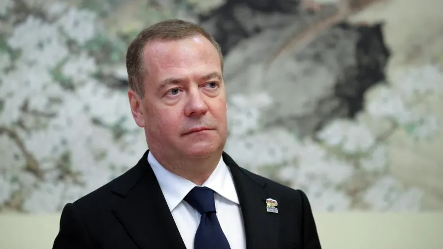 «Забавно»: Медведев прокомментировал церемонию инаугурации Трампа