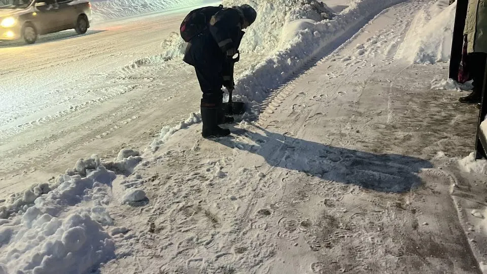 Коммунальные службы Лосино-Петровского очищают город от снега