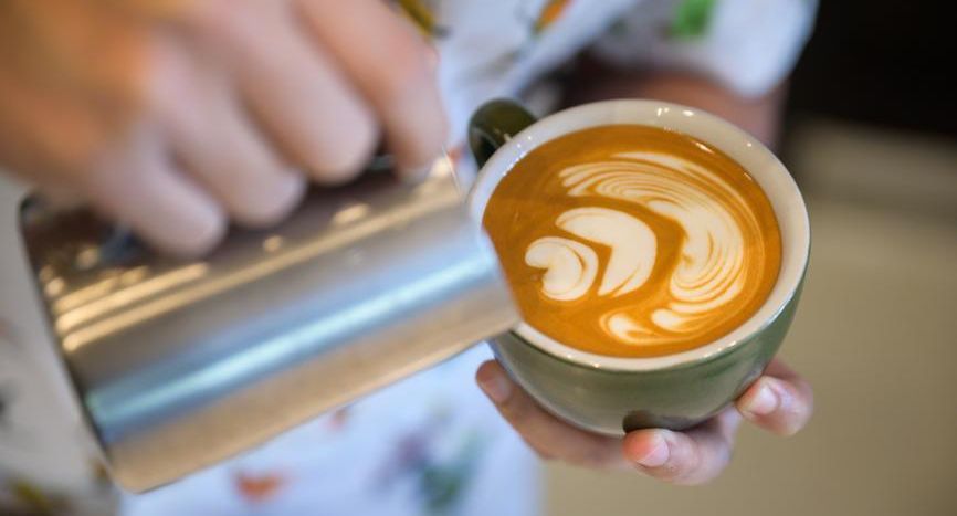 Цены в кафе и ресторанах могут вырасти минимум на 5% с 1 марта