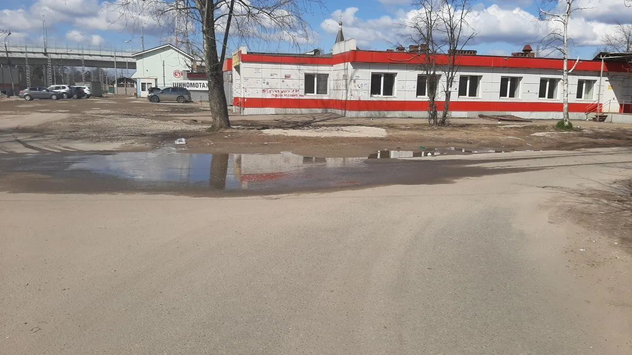 Большую лужу ликвидировали на Аптекарской улице в Балашихе