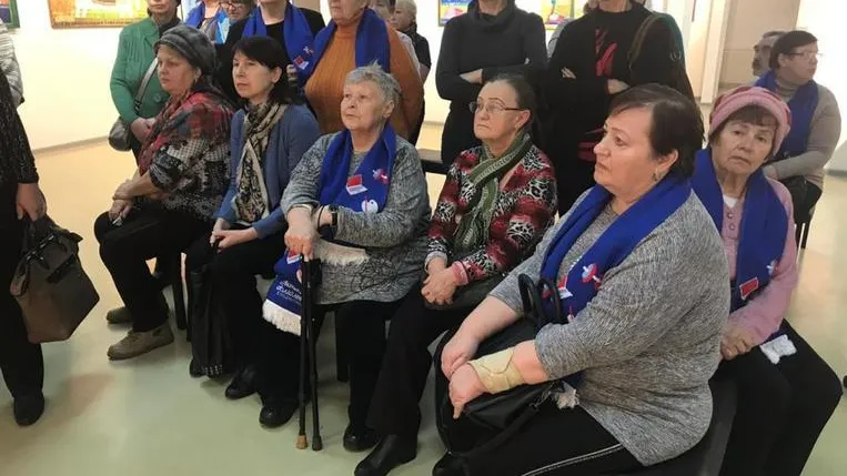 Пенсионеры из Домодедова посетили с экскурсией учреждения культуры Мытищ