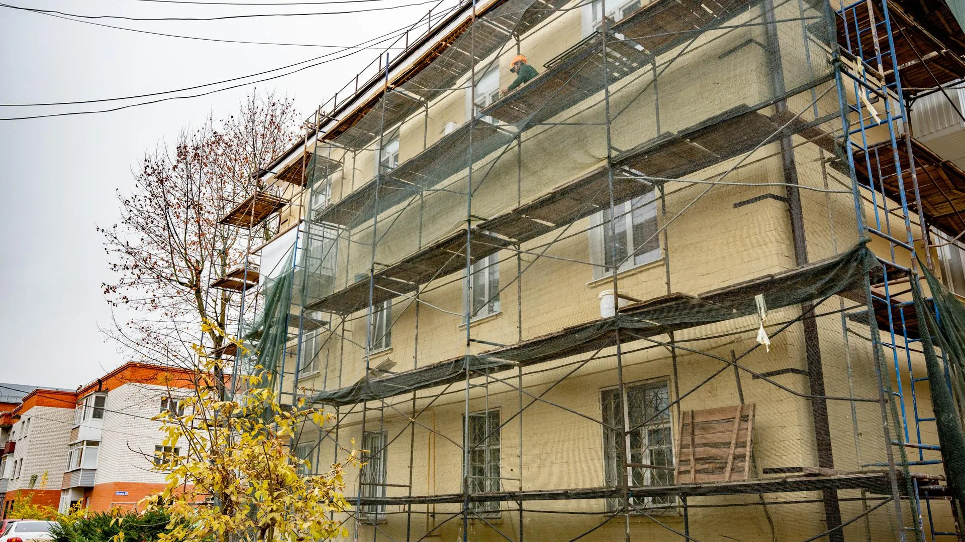 В Орехово-Зуевском округе включили 32 дома в программу капремонта