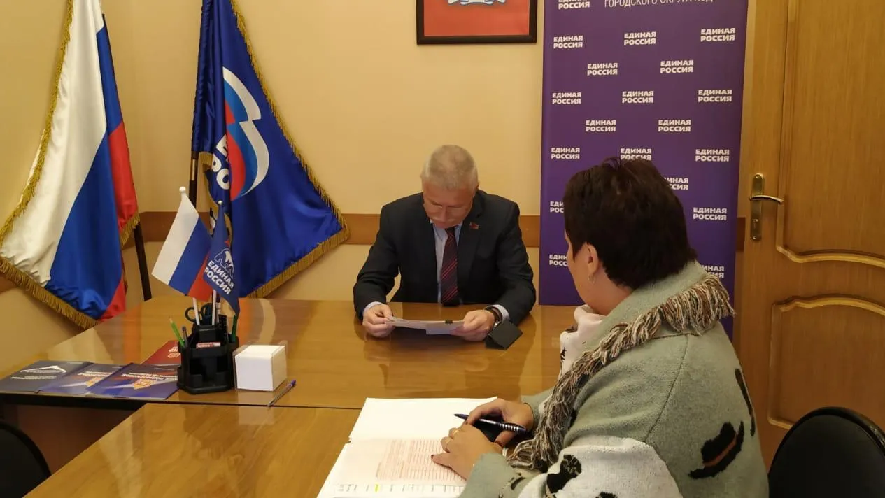 Трубы обследуют в жилом доме на Литейной улице Подольска после жалобы на протечки