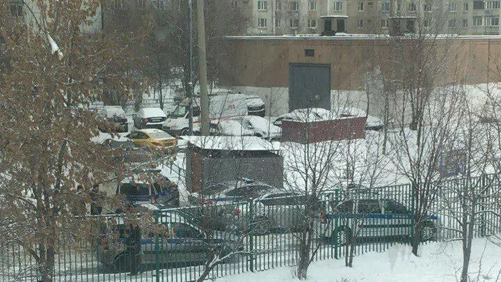 Ученик, пришедший с ножом в столичную школу, не опасен для окружающих