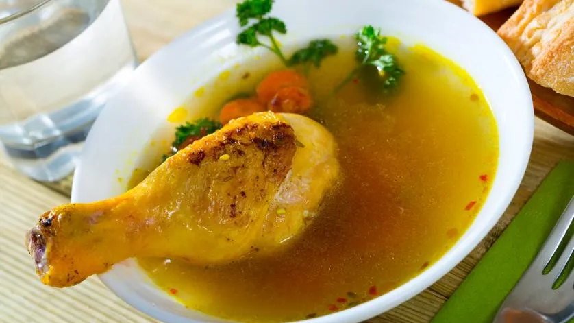 Токсиколог Кутушов назвал самые рискованные части курицы