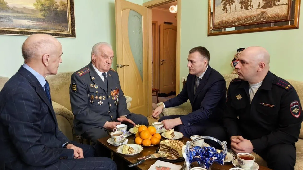 В Красногорске отметили заслуги ветеранов МВД в преддверии 80-летия Дня Победы