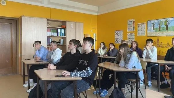 В школе № 29 округа Балашиха прошли беседы памяти жертв фашизма