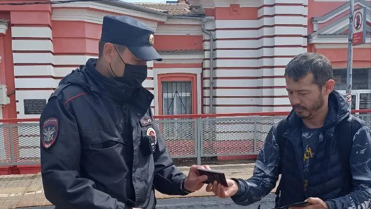 Рейд по безопасности на железной дороге провели на станции в Дмитрове