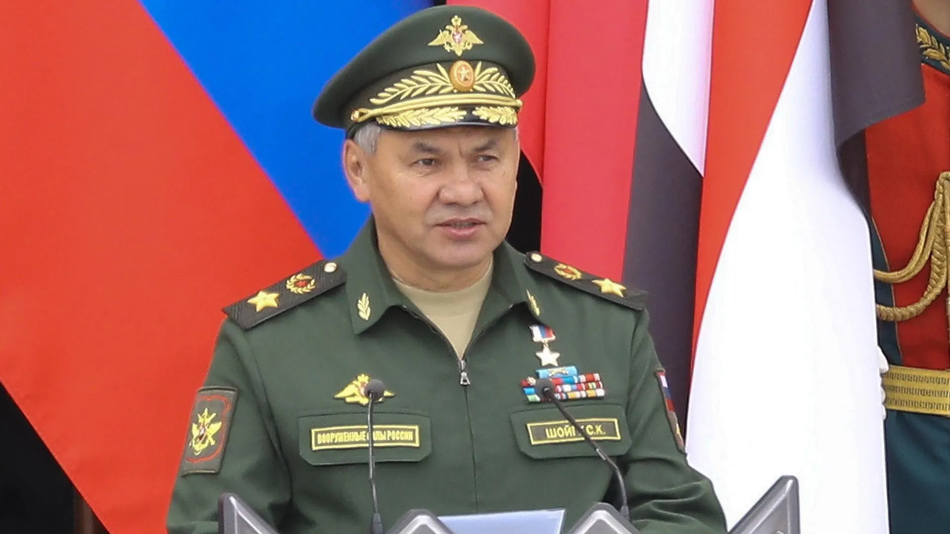 Министр обороны РФ, почетный гражданин Подмосковья Сергей Шойгу празднует день рождения