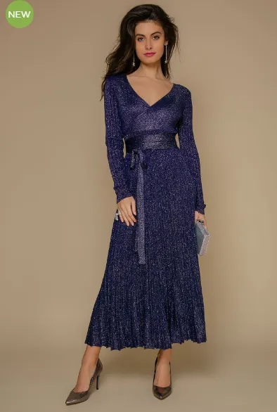 cosstores.com