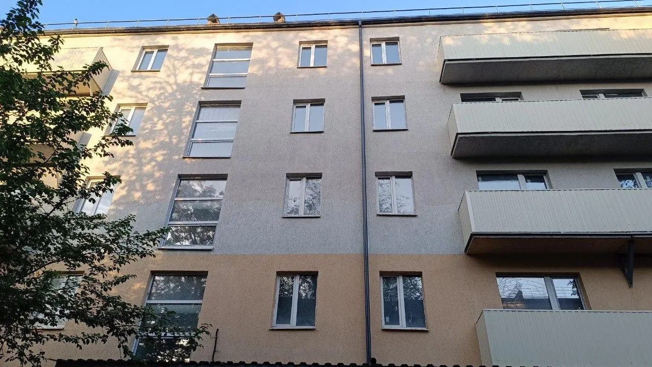 Специалисты из Подмосковья завершают ремонт дома в Мариуполе
