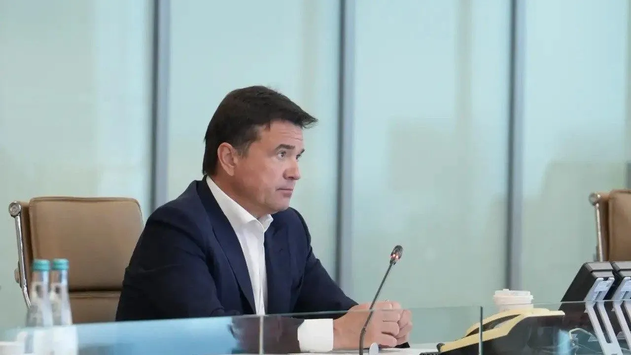 Воробьев рассказал о важности работы операторов по своевременной уборке мусора