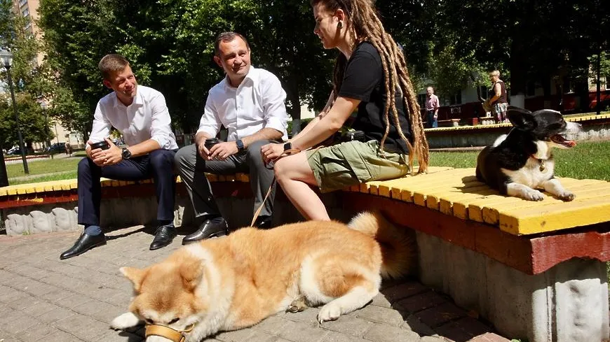 В Балашихе откроют памятник псу, который помогал убирать мусор
