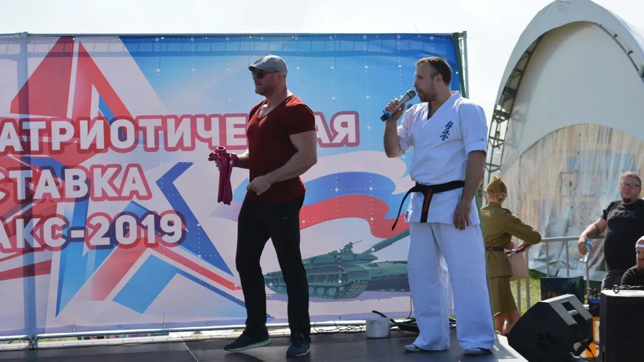 Спортсмены из Люберец показали экстремальное шоу на МАКС‑2019