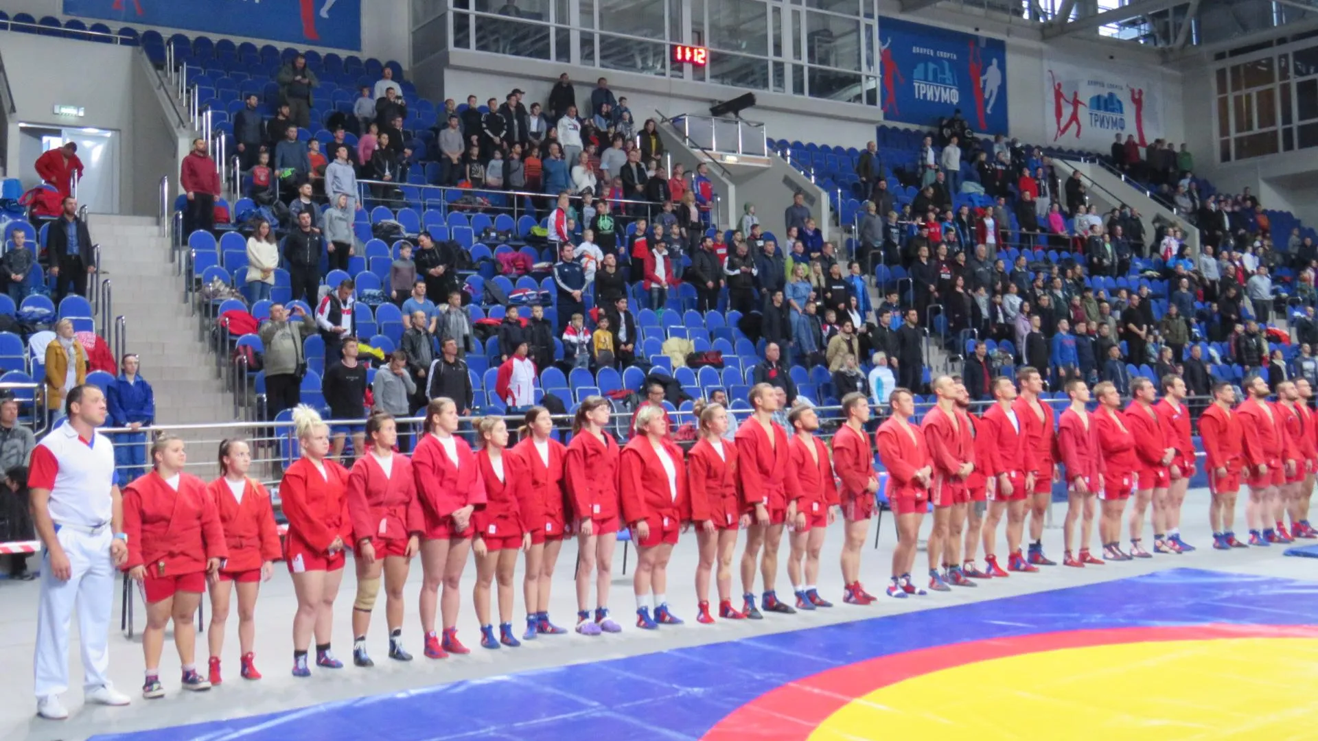 Областной чемпионат по самбо стартовал в Люберцах