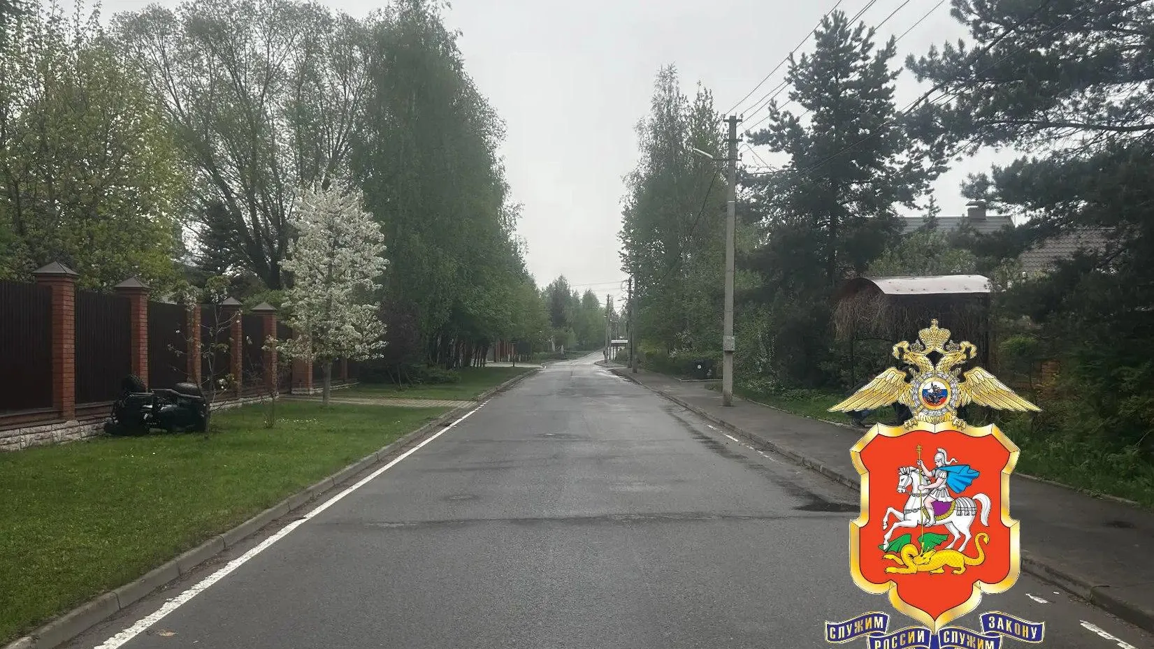 8-летний мальчик на квадроцикле сбил девочку-подростка в Мытищах