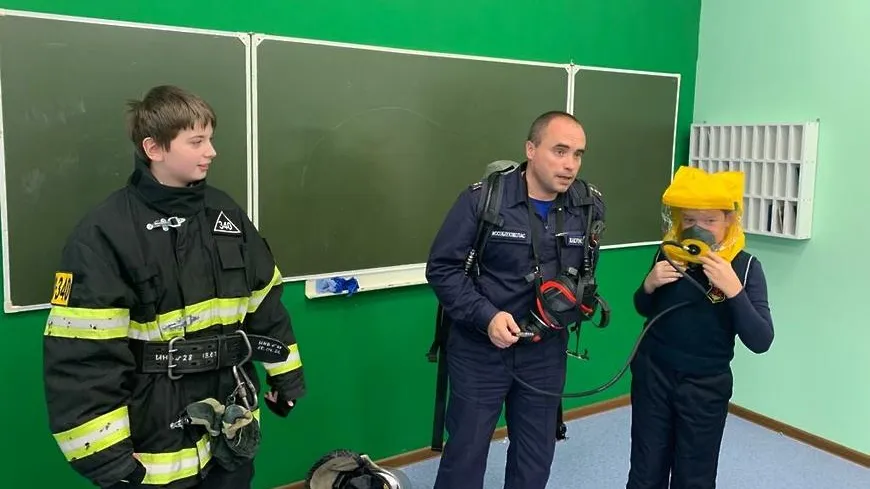Уроки безопасности провели в школах Люберец в рамках месячника гражданской обороны