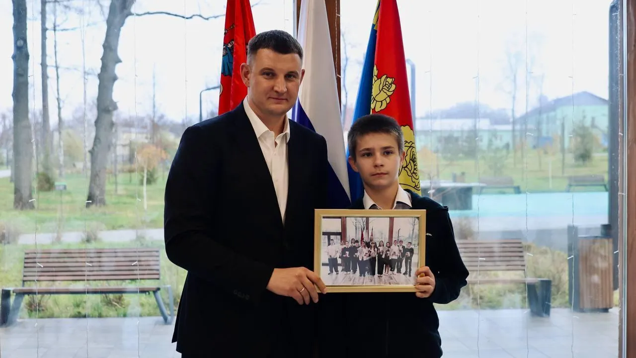 12 юных жителей Павлово-Посадского округа торжественно получили свои паспорта РФ