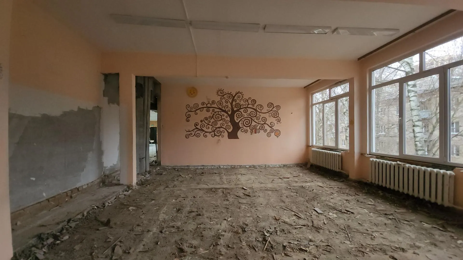 Подрядчик приступил к капитальному ремонту гимназии № 2 в Красногорске