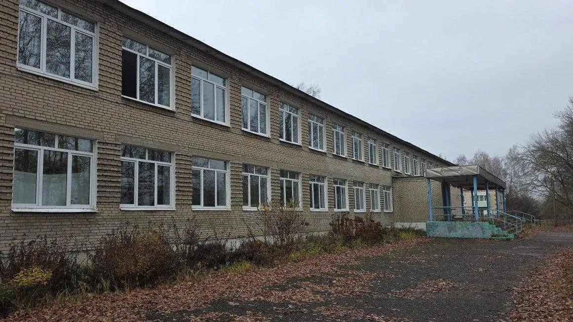 Строители приступили к капремонту Рыболовской школы в Раменском округе