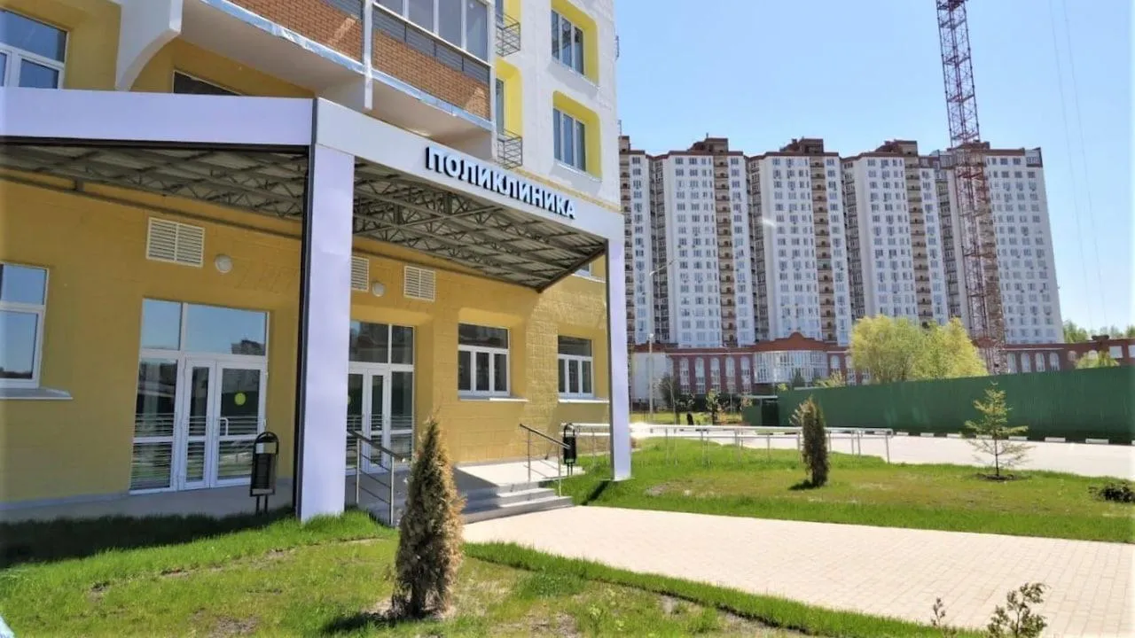 Встроенную поликлинику на 100 посещений построили в ЖК «К‑4» в Дзержинском