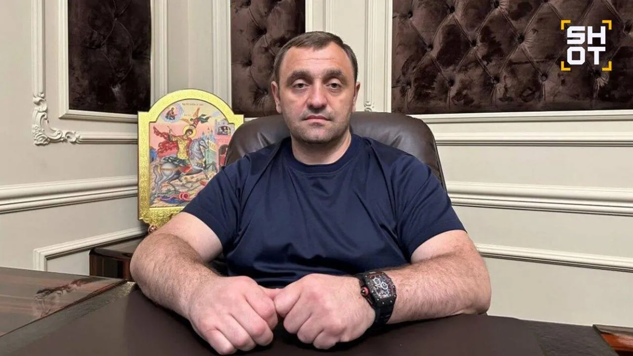 Появилось видео госпитализации раненого основателя батальона «Арбат» Саркисяна