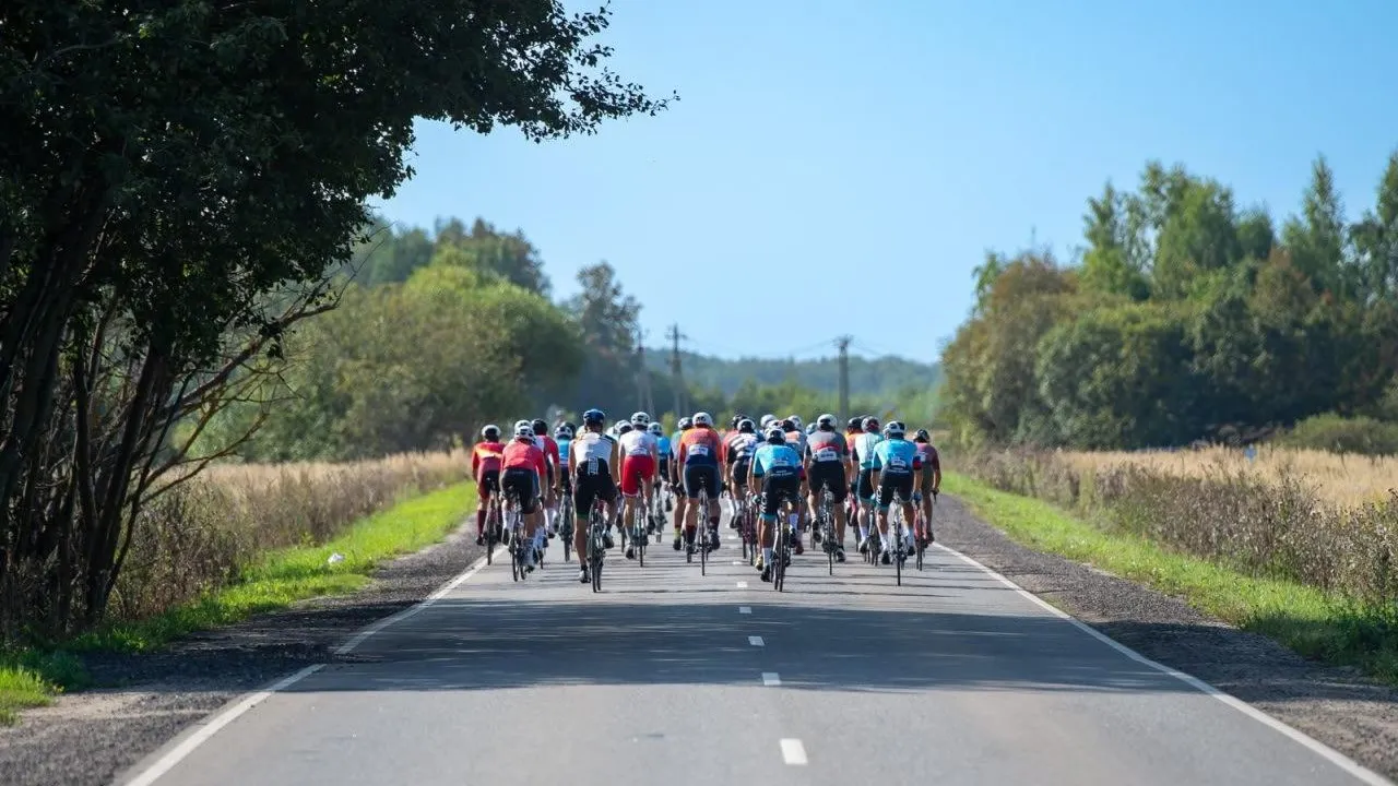 Более 800 спортсменов приняли участие в велозаезде Gran Fondo в Серпухове