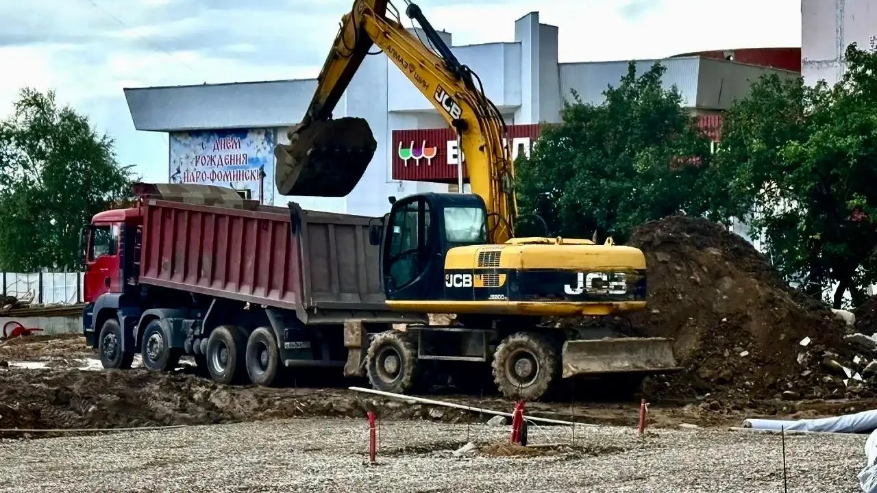 В Наро-Фоминске продолжают реконструкцию Молодежной площади