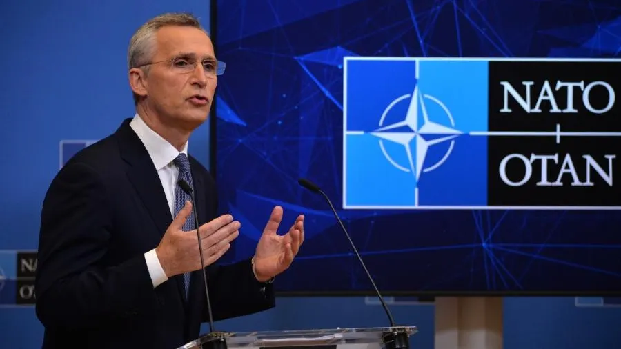 GT: НАТО следует уйти в отставку вместе с генсеком Столтенбергом