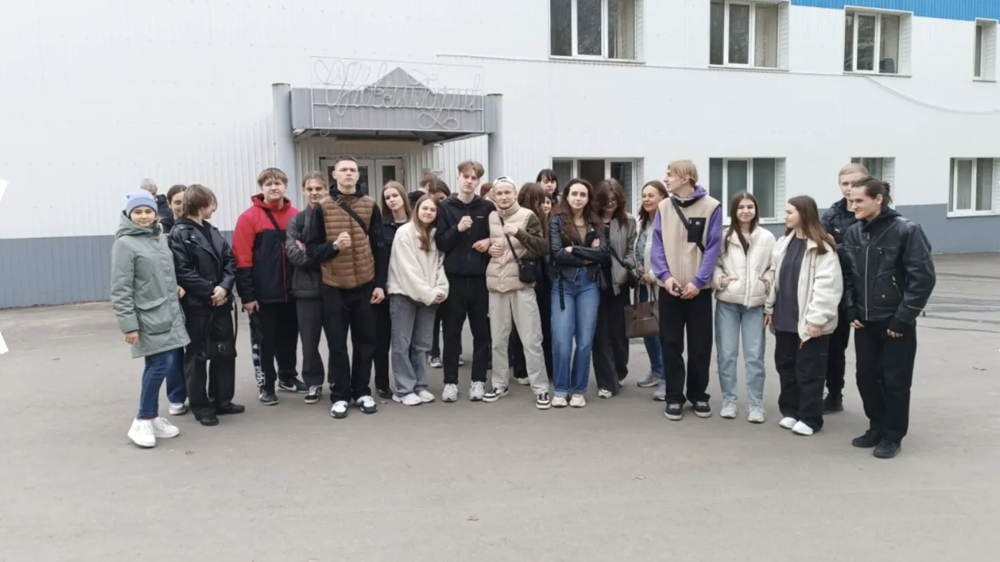Школьники посетили с экскурсией машиностроительный завод Наро-Фоминска