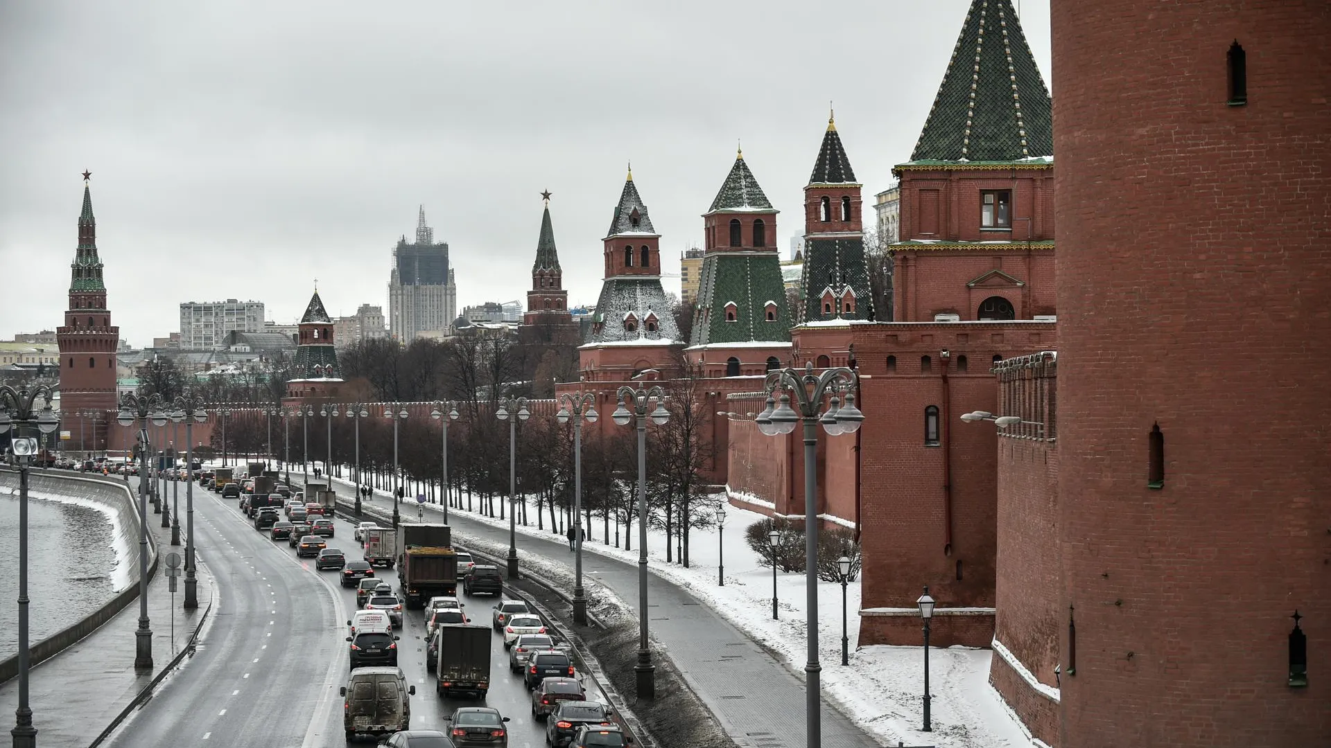 Ряд улиц в центре Москвы перекроют в среду из‑за новогодней елки в Кремлевском дворце