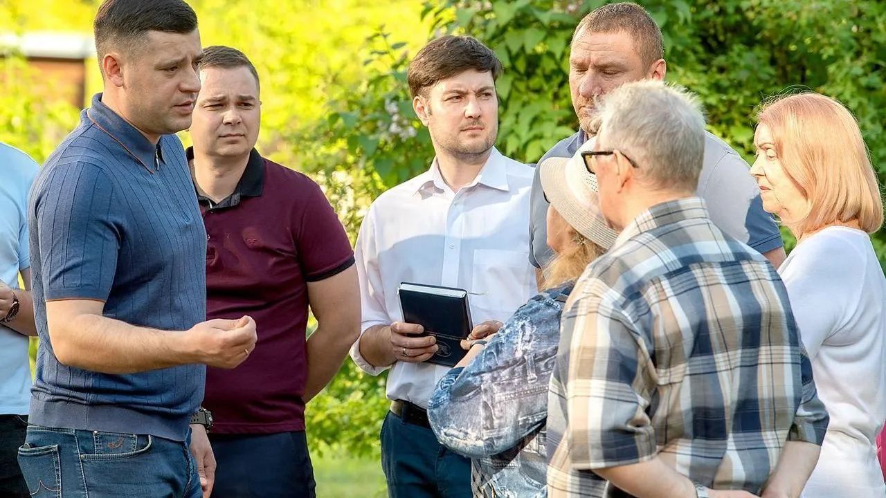 В Подольске планируют обустроить тротуары около дома на Октябрьском проспекте