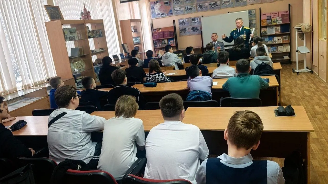 В Лобне прошел урок мужества