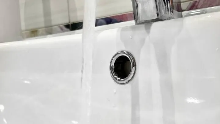Более чем в 600 квартирах Подмосковья нормализована температура воды за октябрь